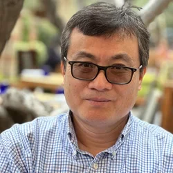 Yucheng Yao